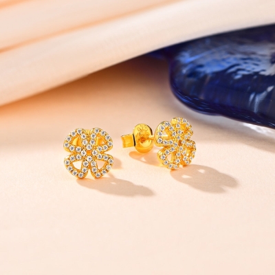 Moissanite Gemstone Stud Earring - Sparkling Beauty