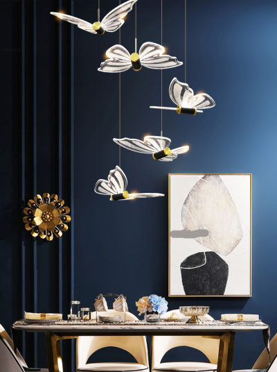 Butterfly Chandelier - Exclusive and Elegant D&eacute;cor.