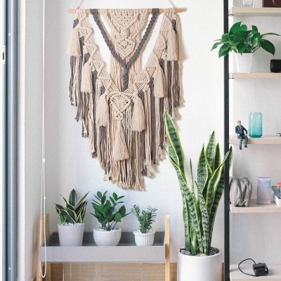 Woven Macrame Wall Hanging - Exquisite D&eacute;cor for Your Space